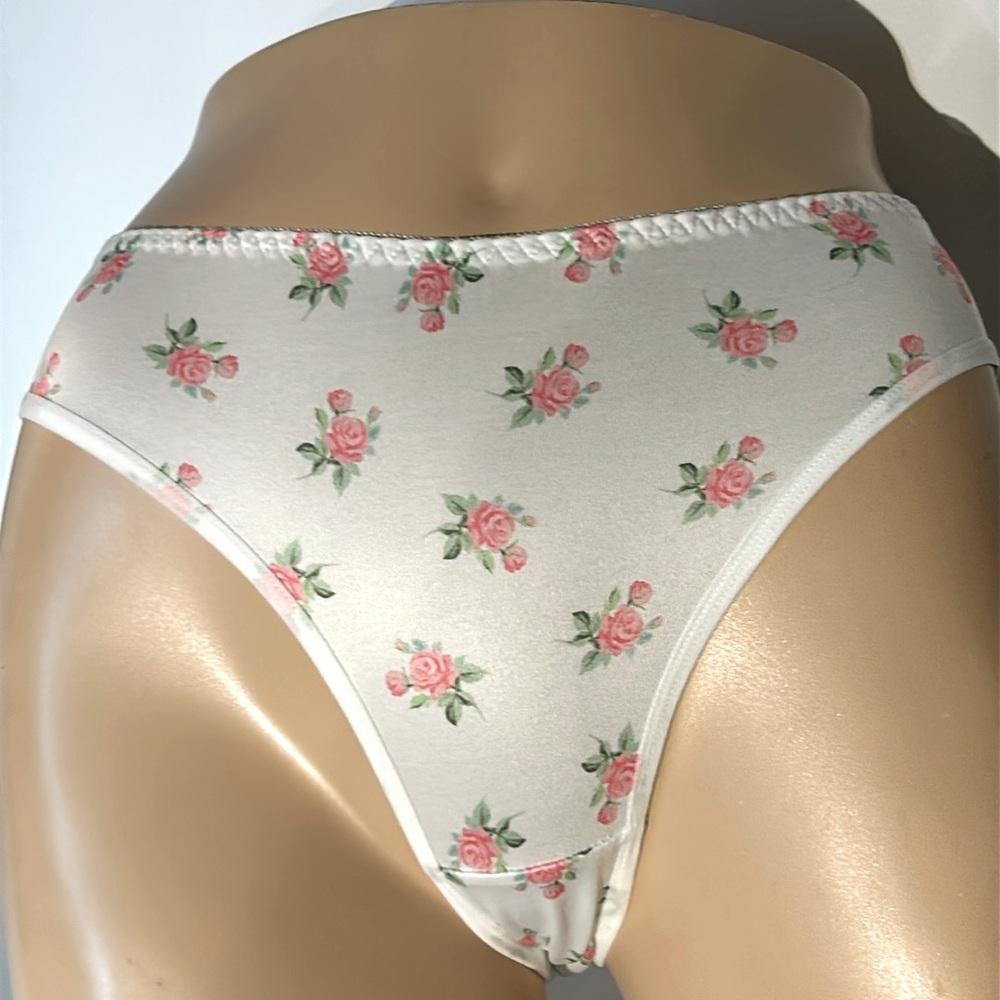 IZA Silky Satin Stretchy Smooth Pink Roses Floral‎ Mid Waist Cheeky Panties NEW